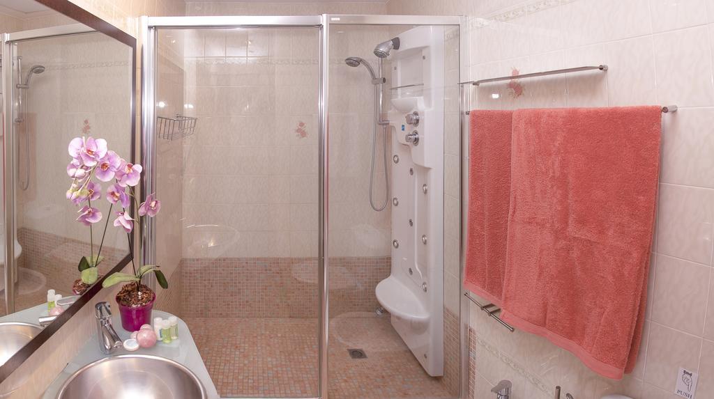 Apartamentos Parot Quality Санта Еулалия дел Рио Стая снимка